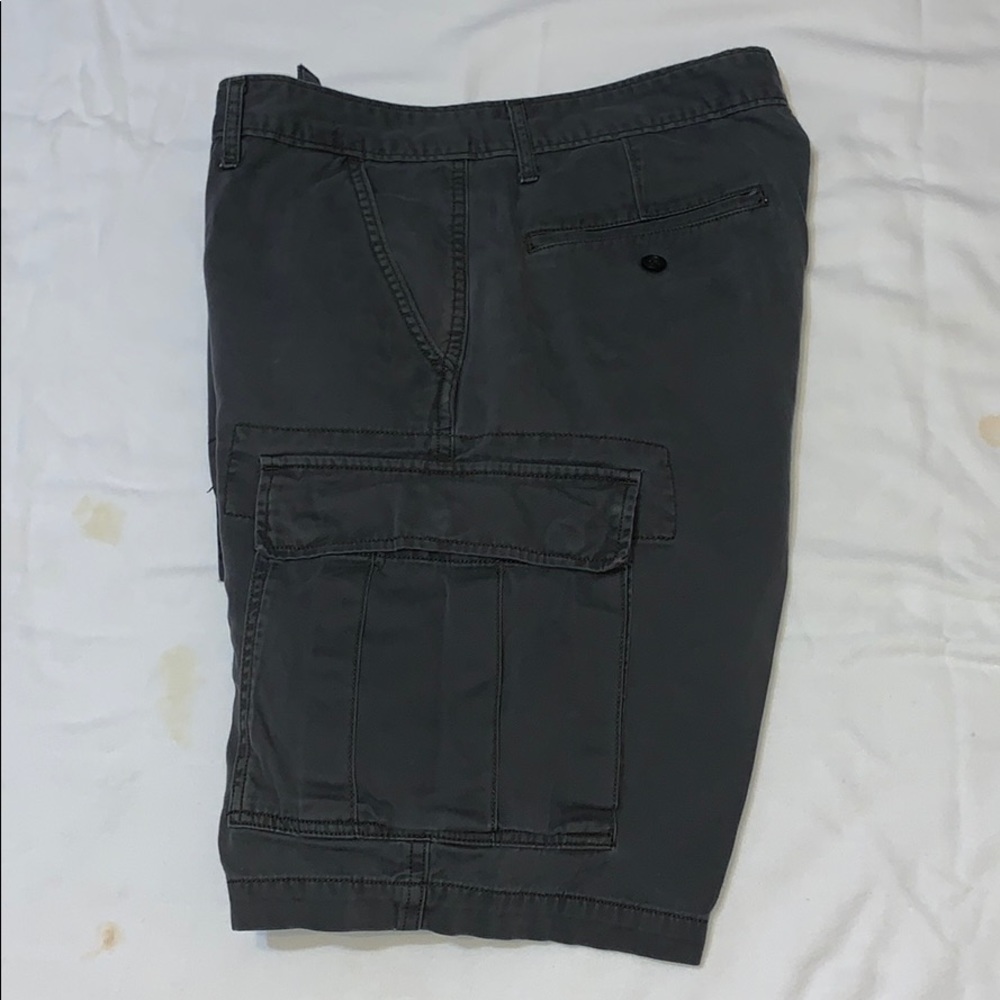 Shorts - Picture 2 of 3